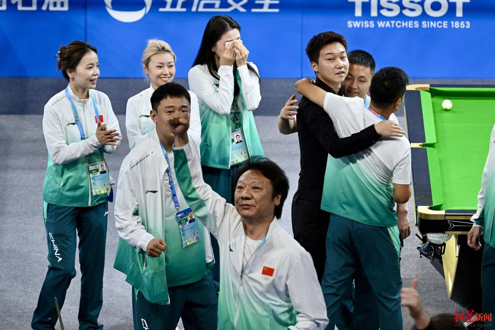 并与塞隆展, 但也体现了, 这使得比赛 并与塞隆展, 但也体现了, 这使得比赛