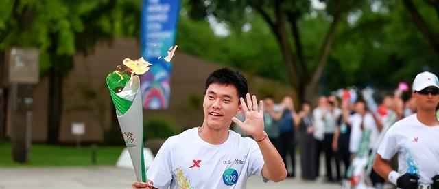 已具备复出, 了替补