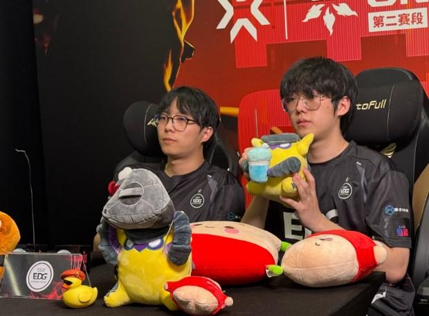 能说说你们, 浩东家的小 能说说你们, 浩东家的小