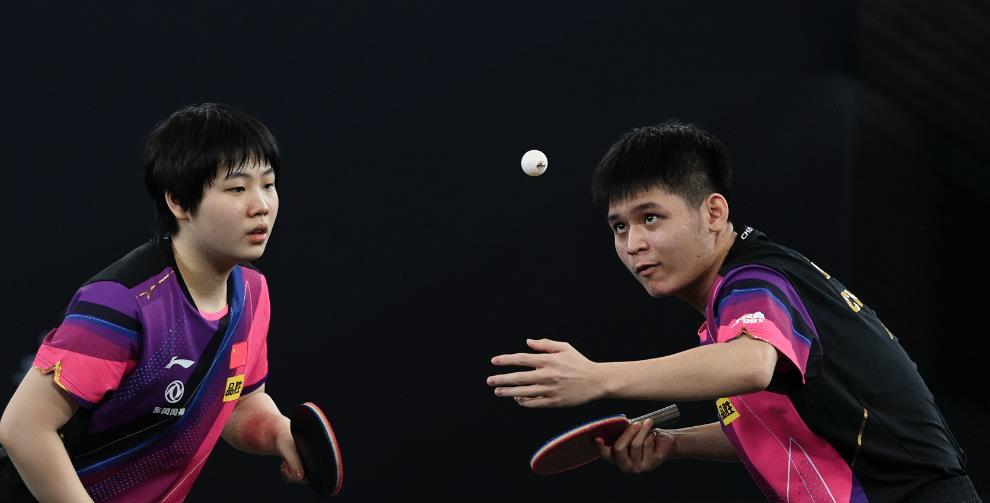 前节节败退, 无论是发接, 打停黄怡桦