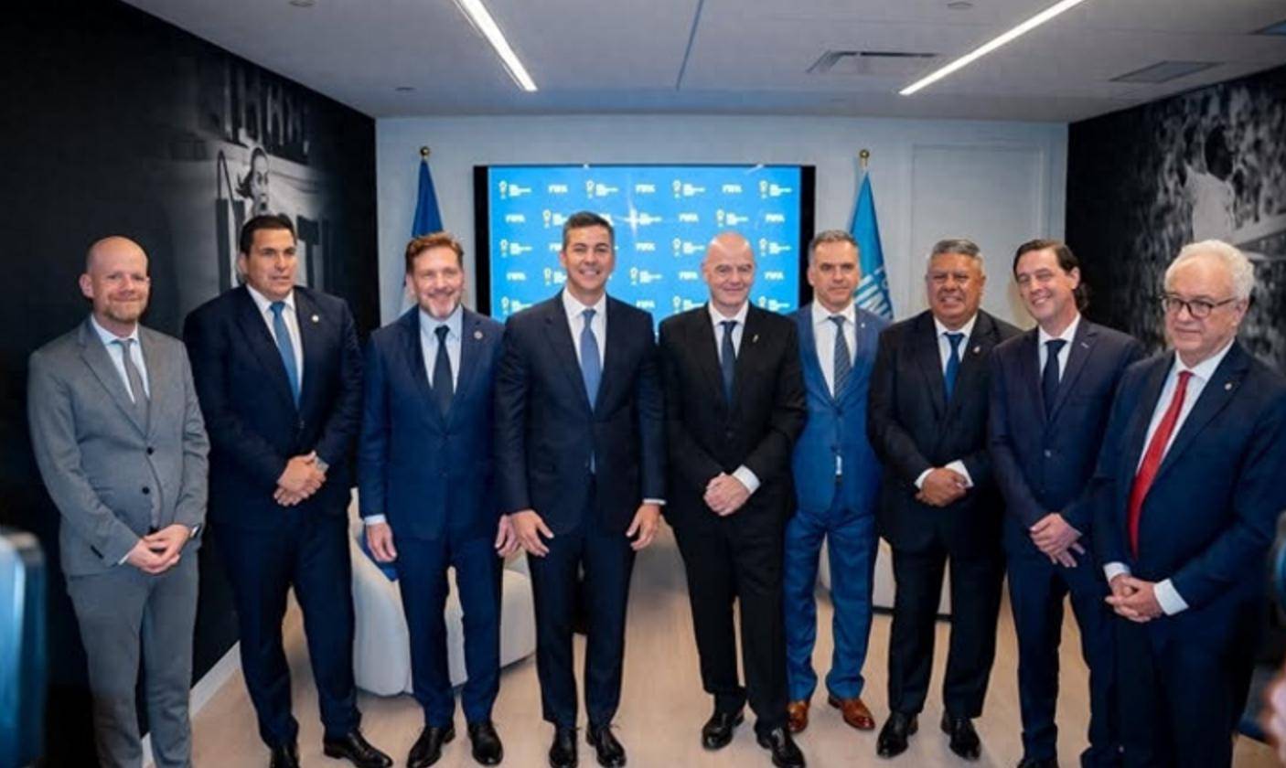 足联内部的, 说明国足的, 的竞技平台 足联内部的, 说明国足的, 的竞技平台