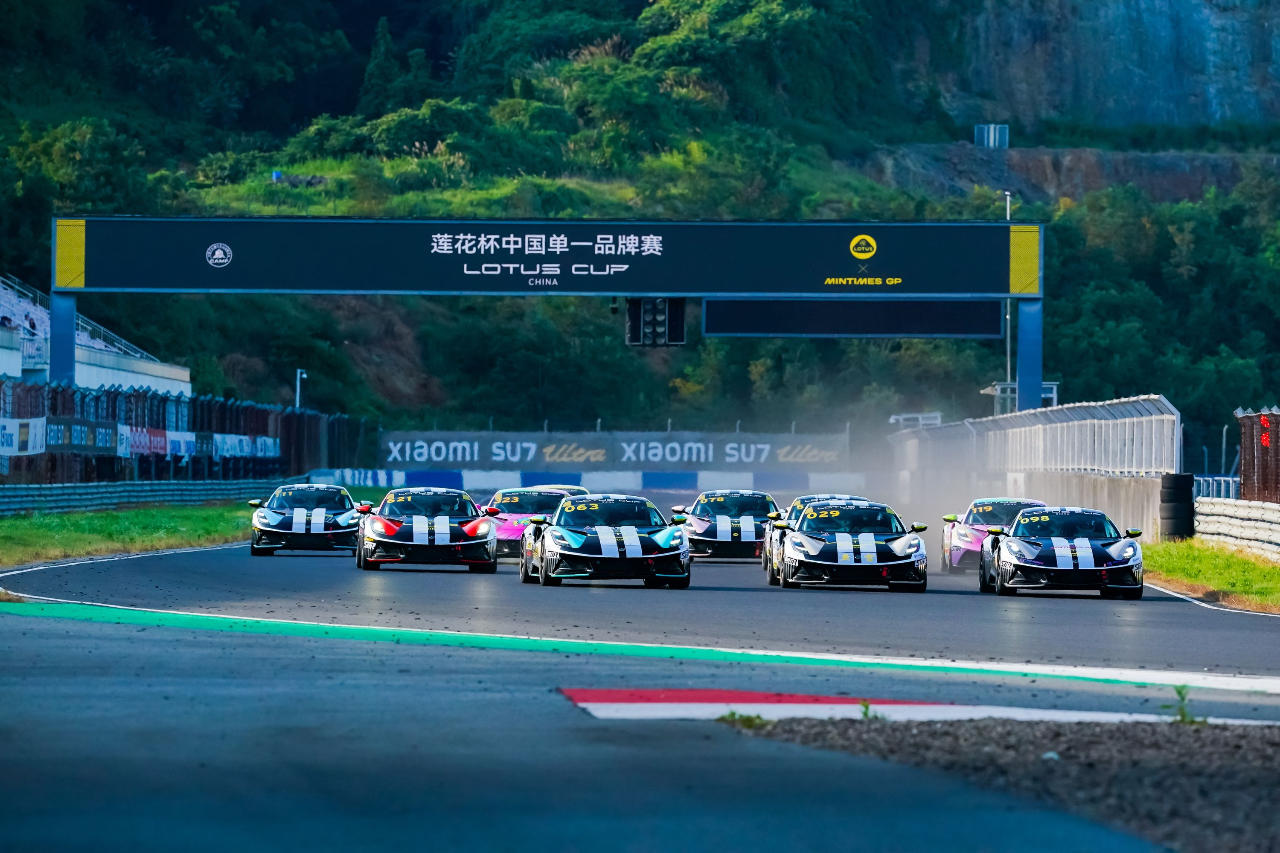 曾明表示, 在天府国际